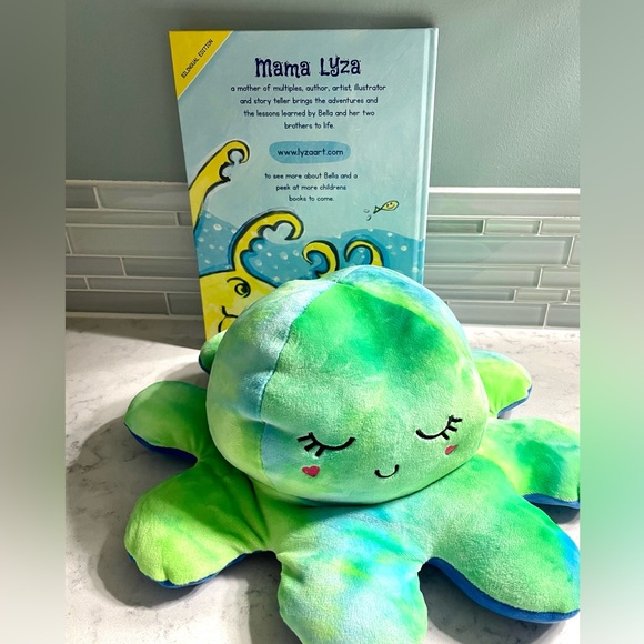 French & English Book - Picture 3 of 3